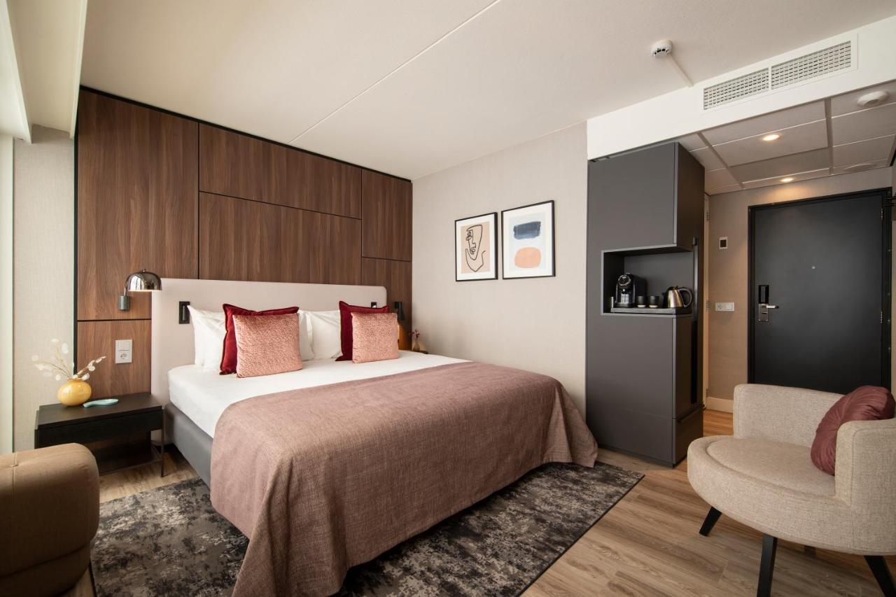 Hotel Bilderberg Europa Scheveningen 4*