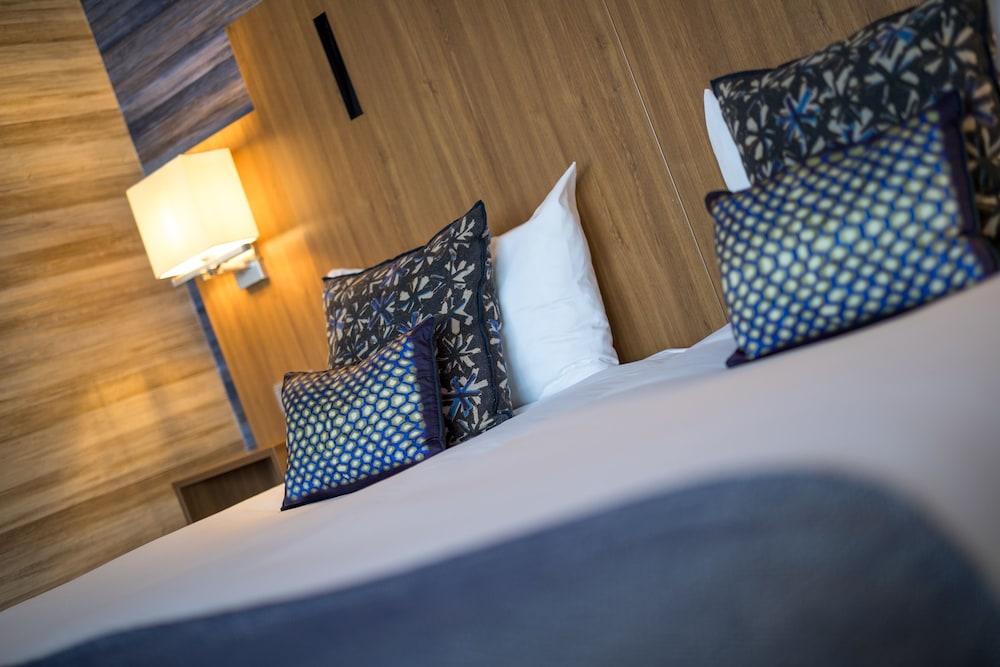 Bilderberg Europa Scheveningen 4*
