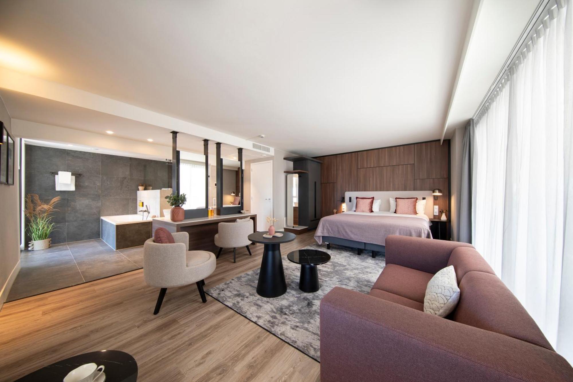 Bilderberg Europa Scheveningen 4*